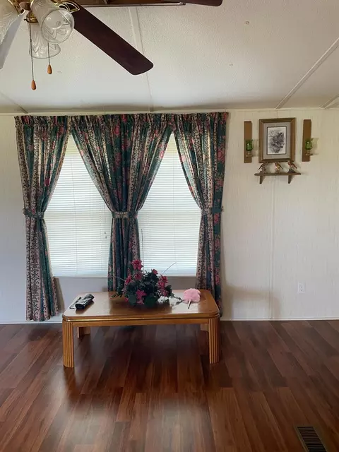 5181 E Hwy 452, Eubank, KY 42567 photo 16