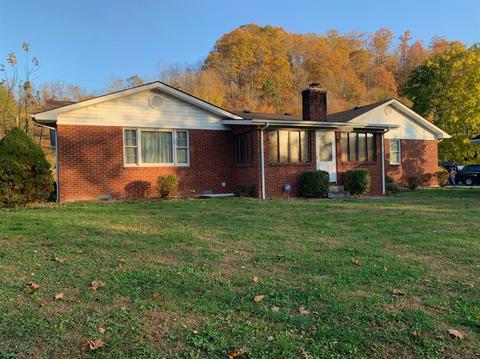 469 Lakeside Dr, Jackson, KY 41339 photo 2