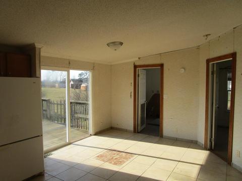 49 Baltic Ave, Morehead, KY 40351 photo 4