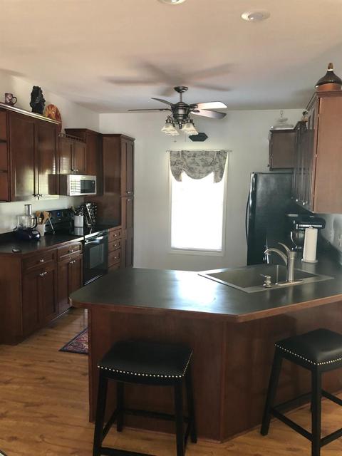 148 Eastern Ave, Lancaster, KY 40444 photo 8