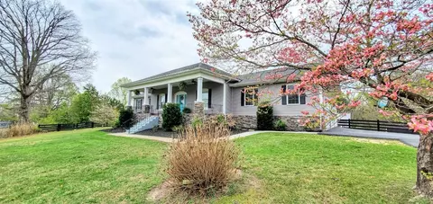 985 Gordon Hill Pike, Corbin, KY 40701 photo 2