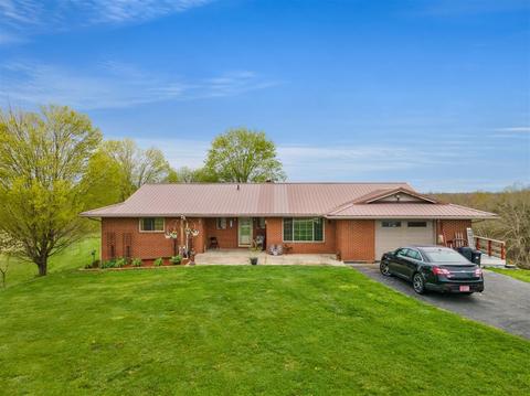 11268 Oak Grove Rd Morehead Ky 40351 47 Photos Mls 20106797 Movoto