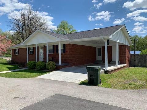 5 Kentucky Ln Williamsburg Ky 40769 41 Photos Mls 20106878 Movoto