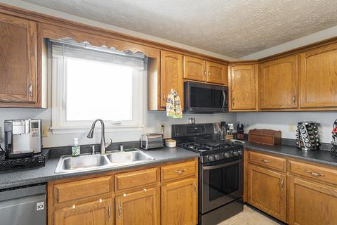 204 Elkmont Dr, Berea, KY 40403 photo 9