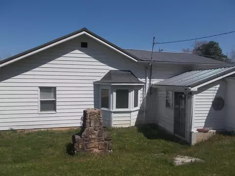767 Moore Hill Ave, Corbin, KY 40701 photo 3