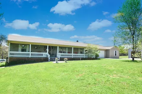 174 Ford Ln, Berea, KY 40403 photo 1