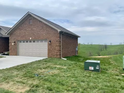 202 Trillium Loop, Richmond, KY 40475 photo 6