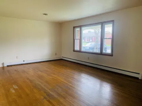 207 Davis Ave, Lancaster, KY 40444 photo 5