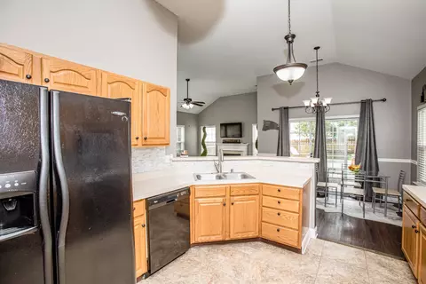 101 Double Eagle Ct, Georgetown, KY 40324 photo 12