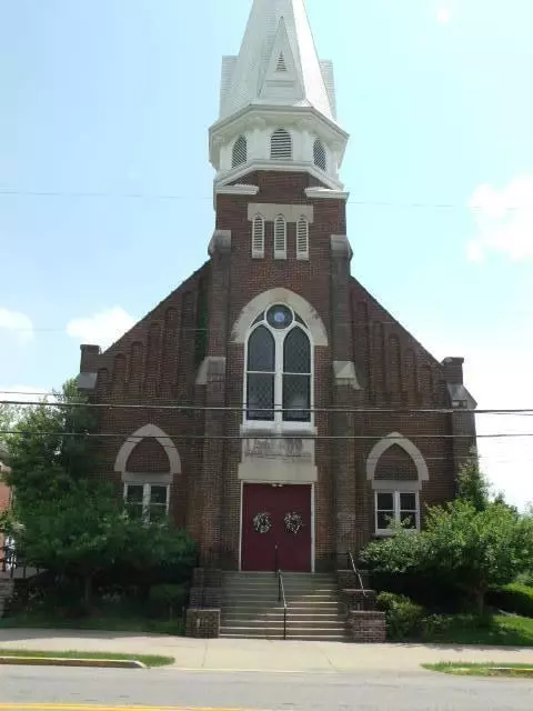 604 E Main St, Georgetown, KY 40324