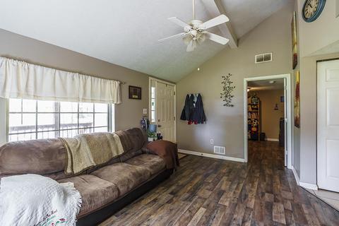 116 Phillips St, Berea, KY 40403 photo 5