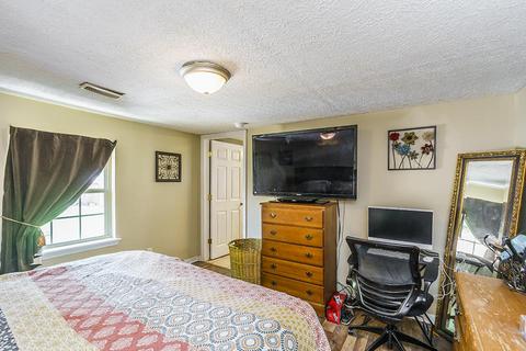 116 Phillips St, Berea, KY 40403 photo 10