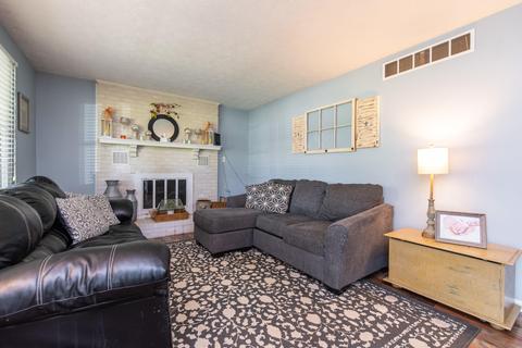 306 Oak Dr, Lancaster, KY 40444 photo 9