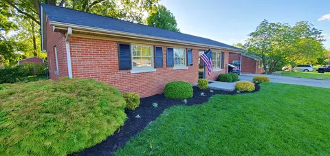 593 Shoshoni Trl, Georgetown, KY 40324 photo 2