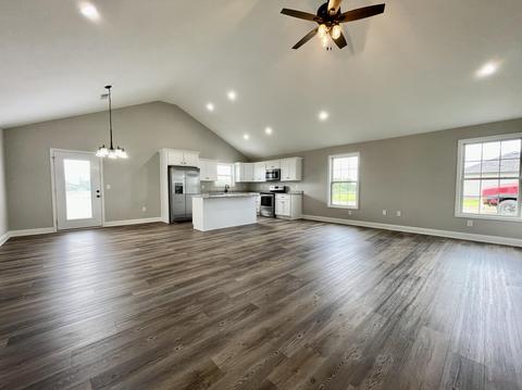 733 Tower Dr, Richmond, KY 40475 photo 6