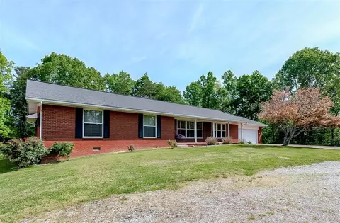 403 Indian Hls, Gray, KY 40734 photo 2
