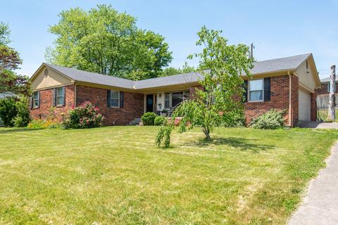 1105 Beth Ct, Georgetown, KY 40324 photo 2