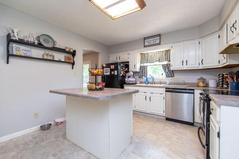1105 Beth Ct, Georgetown, KY 40324 photo 8