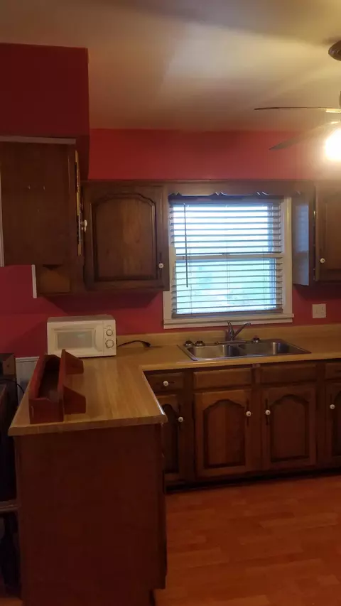 558 Mcafee Ln, Salvisa, KY 40372 photo 7