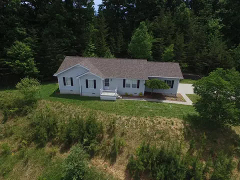 63 Sunset Ln, Corbin, KY 40701 photo 3
