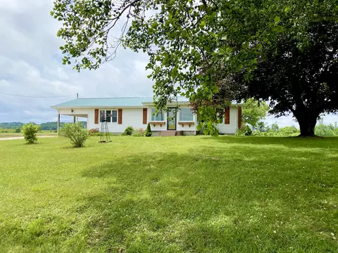 664 Colson Ln, Brodhead, KY 40409 photo 2