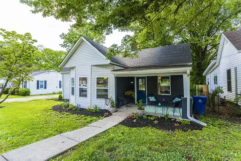 106 Walnut St, Berea, KY 40403 photo 1