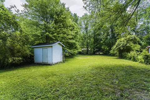 106 Walnut St, Berea, KY 40403 photo 25