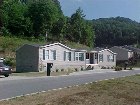 43 N Eagle Trace Blvd, Harold, KY 41635 photo 1