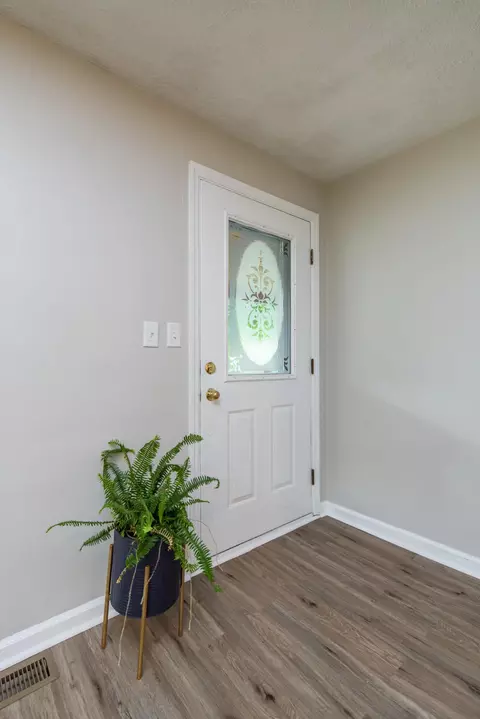 305 Montgomery Ave, Georgetown, KY 40324 photo 5