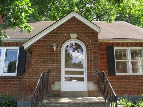 208 E Third St, Perryville, KY 40468 photo 3
