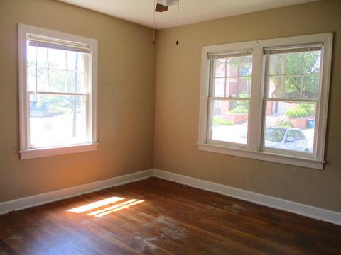 208 E Third St, Perryville, KY 40468 photo 16