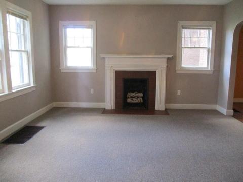 208 E Third St, Perryville, KY 40468 photo 8