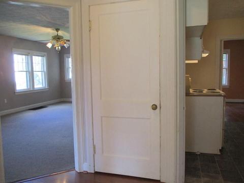 208 E Third St, Perryville, KY 40468 photo 17
