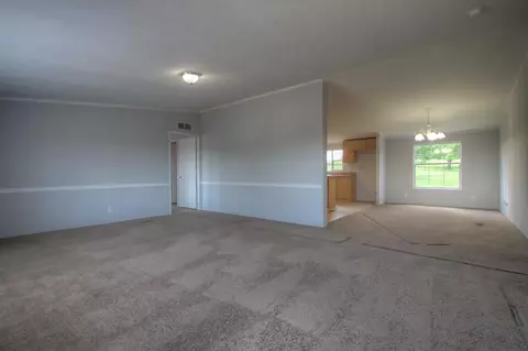 1438 Eberle Rd, Mckee, KY 40447 photo 4