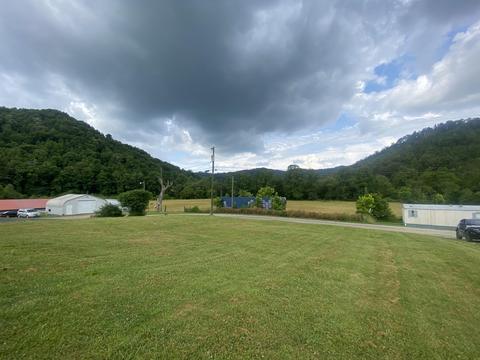 1178 Walker Rd, Walker, KY 40997 photo 4