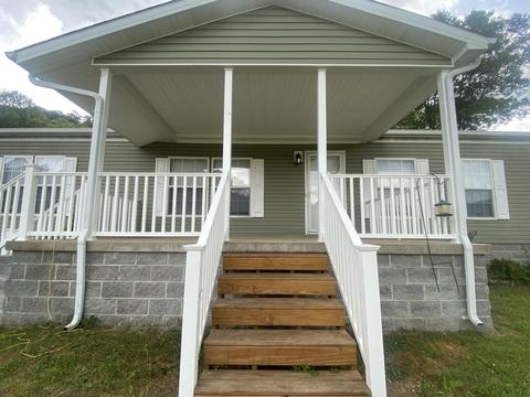 1178 Walker Rd, Walker, KY 40997 photo 1