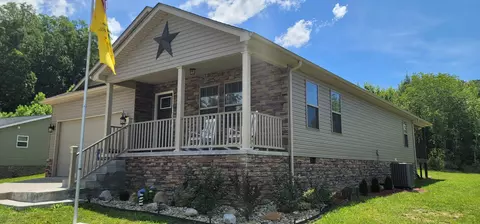 374 Hickory Ridge Dr, Corbin, KY 40701 photo 2