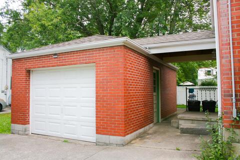314 Boone St, Berea, KY 40403 photo 3
