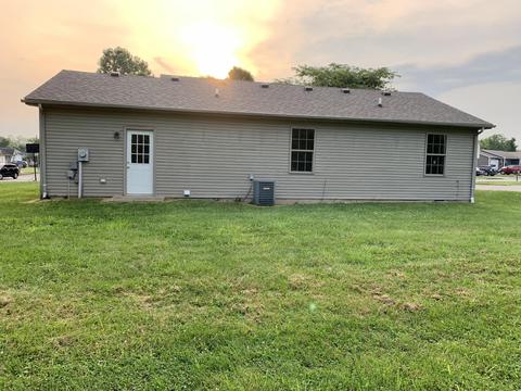 214 Marcellus Dr, Berea, KY 40403 photo 3
