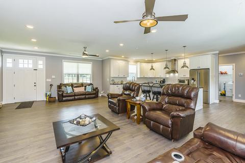 203 River Run Dr, Lancaster, KY 40444 photo 8