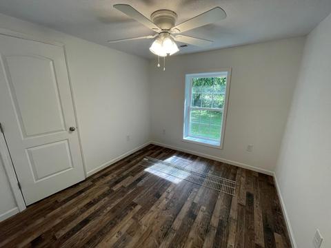 1023 5th St Rd, Corbin, KY 40701 photo 5