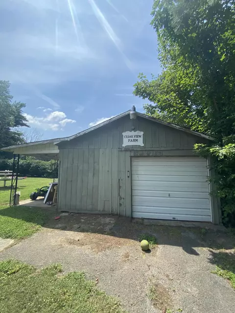 306 E First St, Perryville, KY 40468 photo 4