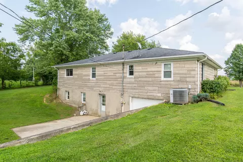 637 Flint Rd, Waco, KY 40385 photo 3