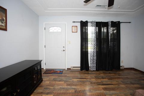 188 E Railroad St, Stanton, KY 40380 photo 9