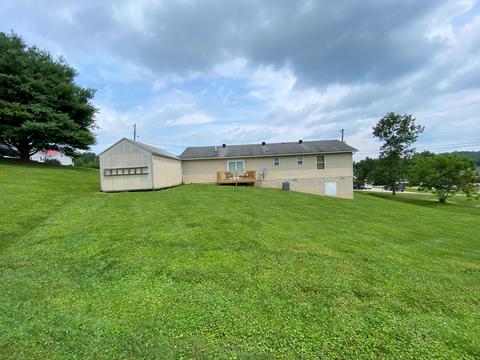 181 Barrett St, Grayson, KY 41143 photo 17