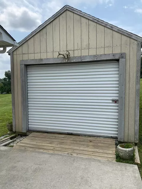 181 Barrett St, Grayson, KY 41143 photo 18