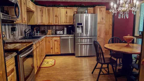 931 E College Ave, Stanton, KY 40380 photo 16