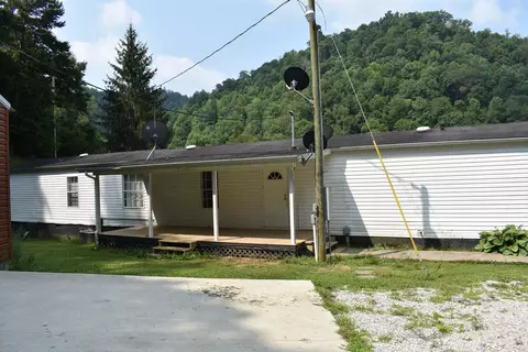 9231 State Hwy 1482, Oneida, KY 40972 photo 5