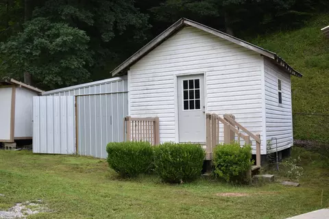 9231 State Hwy 1482, Oneida, KY 40972 photo 11