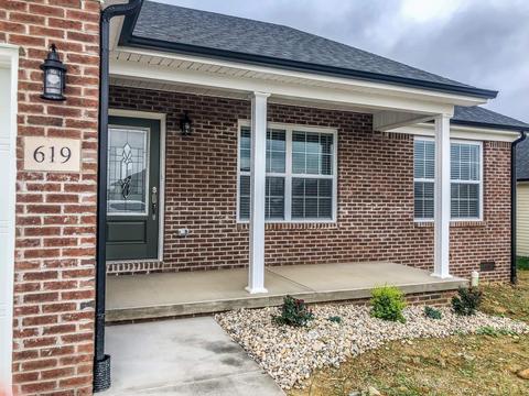 619 Boulder Ct, Berea, KY 40403 photo 2